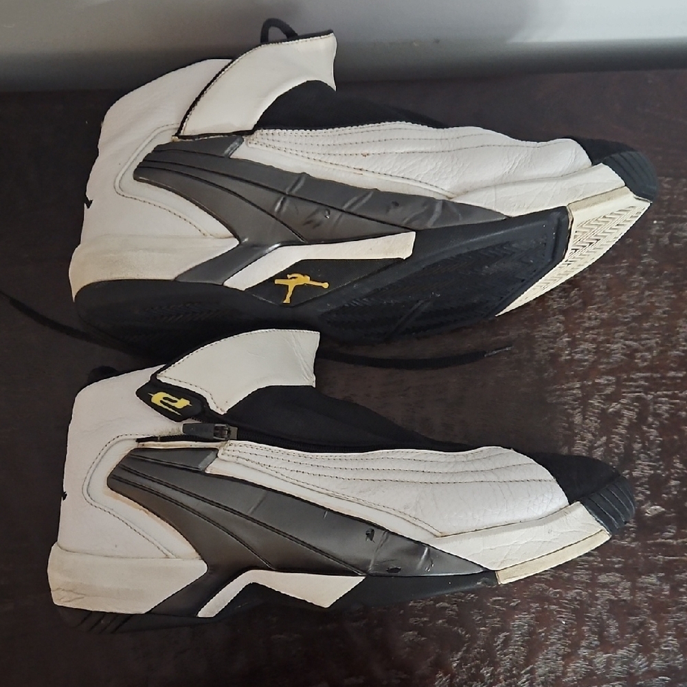 Nike Air Jordan Jumpman Swift 6 - Black, White, And Gray Men's Sneakers - Picture 12 of 16